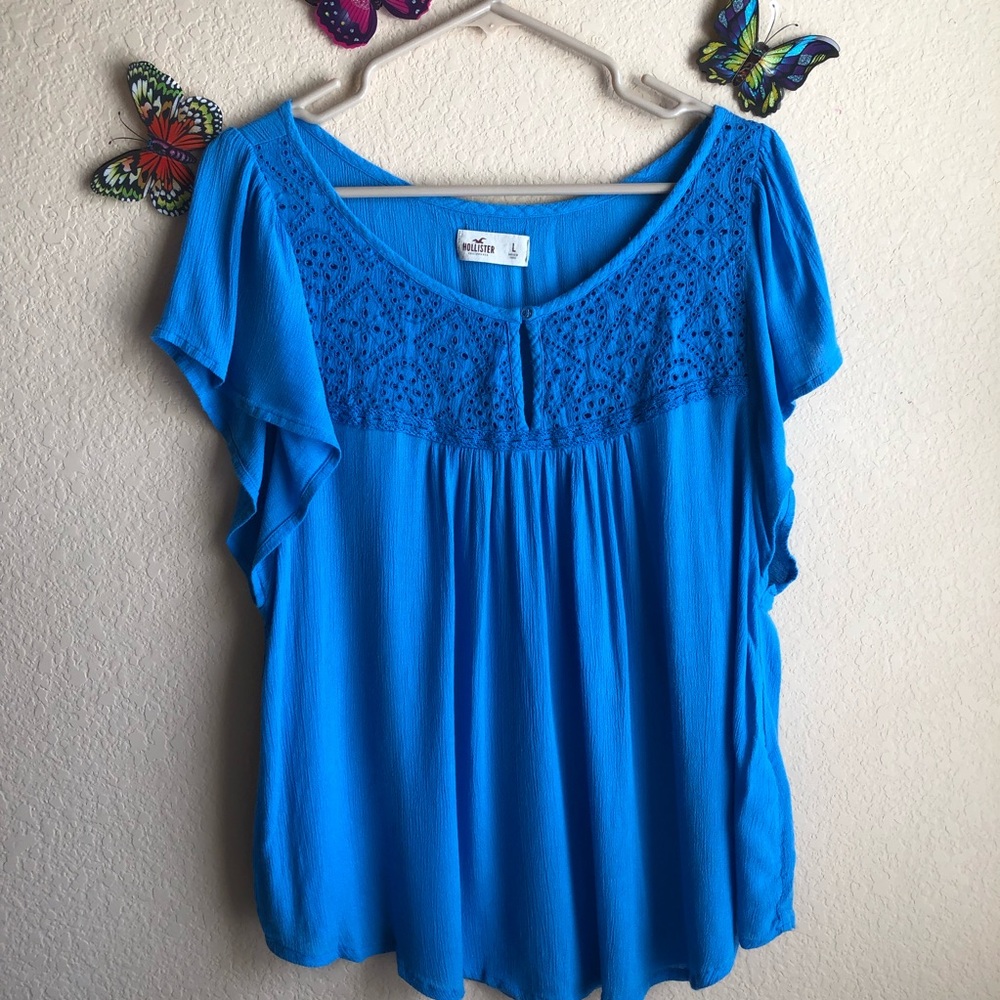 Hollister Blouse, Flutter Sleeve, Large, pre-owned, pet/smoke free home
